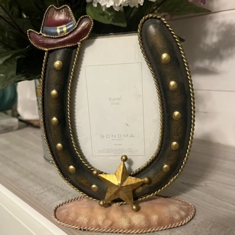 Sonoma Western Horseshoe Photo Frame - Brown and Gold 3 1/2” x 5”